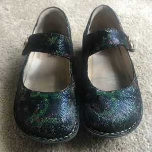 Size 7 garden pattern Alegrias